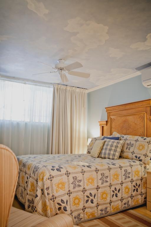 Maison Des Jardins B & B 몬트리올 객실 사진